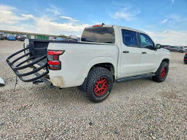 2022 NISSAN FRONTIER Crew Cab