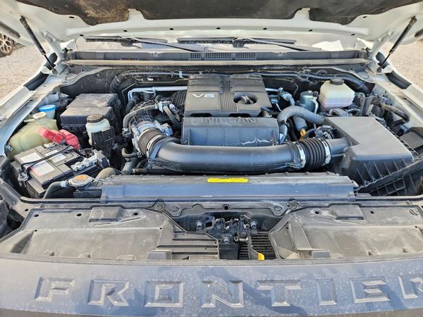 2022 NISSAN FRONTIER Crew Cab