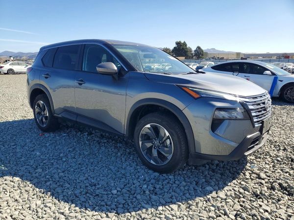 2024 NISSAN ROGUE SV — Passenger 3/4