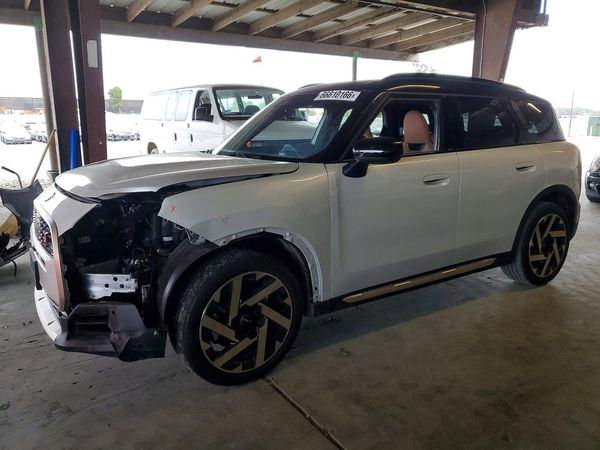 2025 MINI COUNTRYMAN