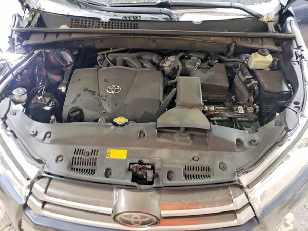 2017 TOYOTA HIGHLANDER
