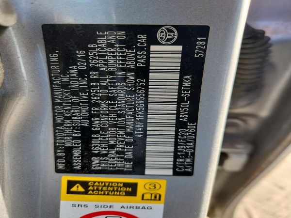 2016 TOYOTA CAMRY