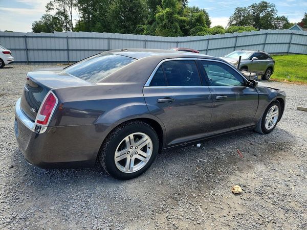 2014 CHRYSLER 300