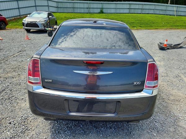 2014 CHRYSLER 300