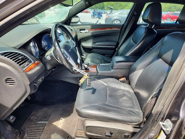 2014 CHRYSLER 300