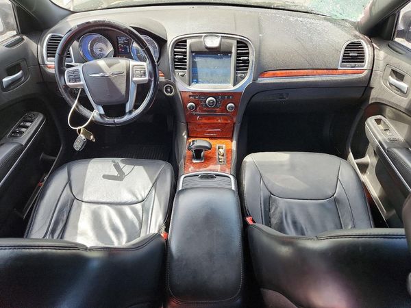 2014 CHRYSLER 300
