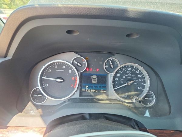 2017 TOYOTA TUNDRA Limited