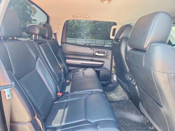 2017 TOYOTA TUNDRA Limited