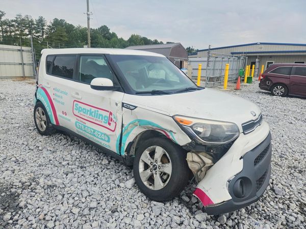 2018 KIA SOUL Base