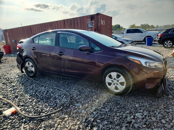 2017 KIA FORTE LX Base