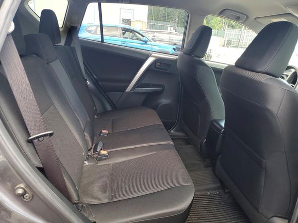 2016 TOYOTA RAV4 LE (X Grade)