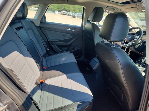 2025 VOLKSWAGEN JETTA