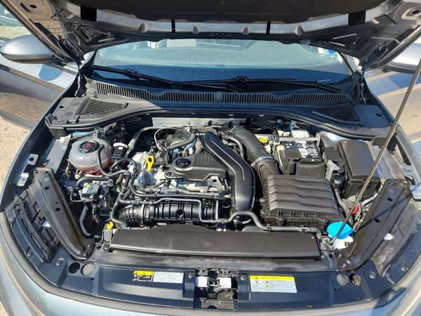 2025 VOLKSWAGEN JETTA