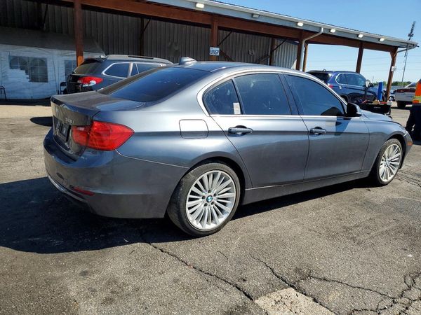 2015 BMW 328