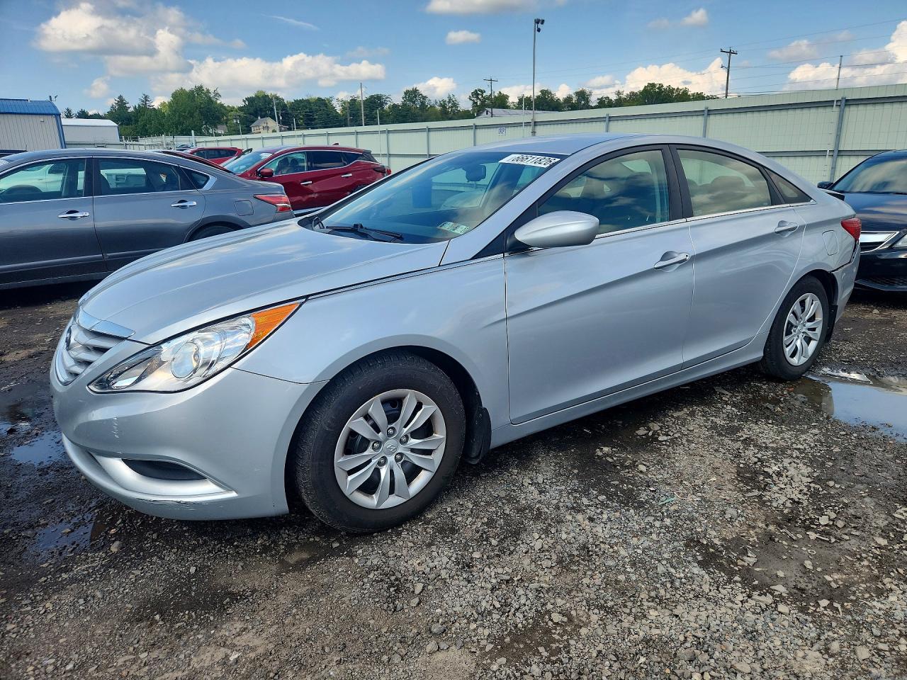 2012 HYUNDAI SONATA Middle-low level