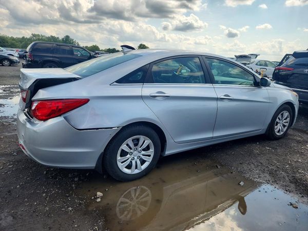 2012 HYUNDAI SONATA Middle-low level