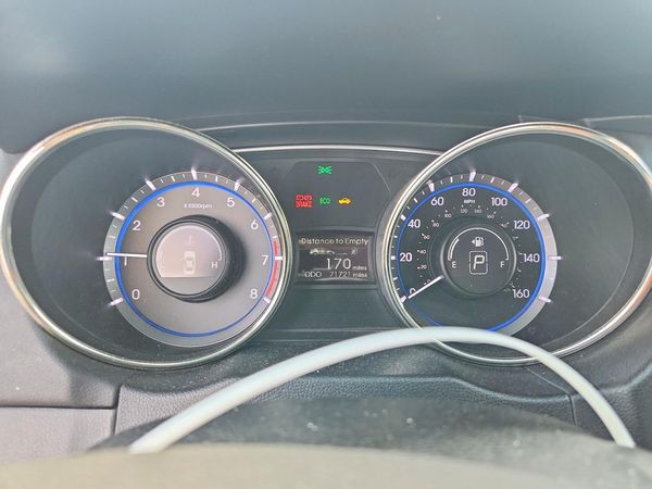 2012 HYUNDAI SONATA Middle-low level