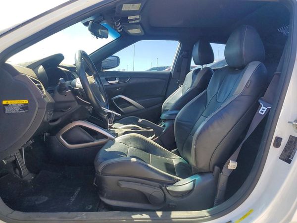 2016 HYUNDAI VELOSTER