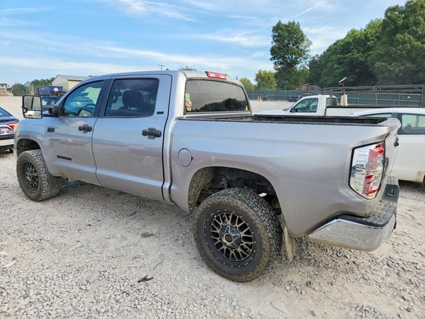 2016 TOYOTA TUNDRA