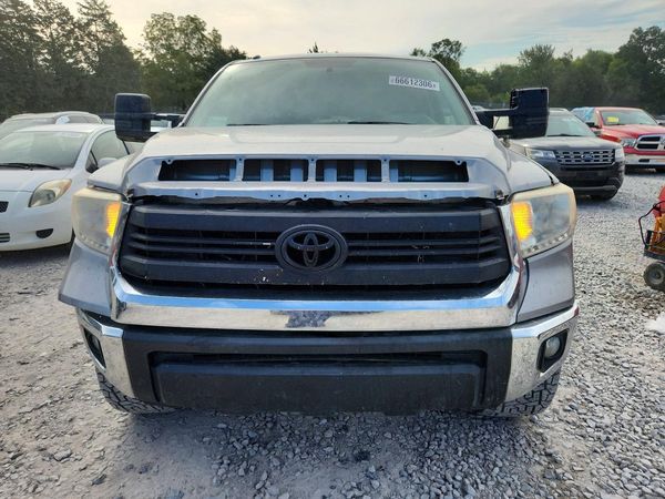 2016 TOYOTA TUNDRA