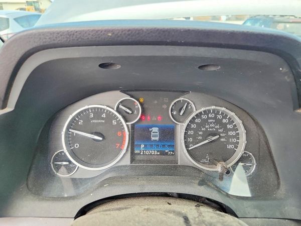 2016 TOYOTA TUNDRA