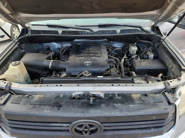 2016 TOYOTA TUNDRA