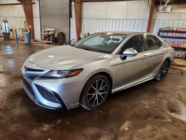 2022 TOYOTA CAMRY