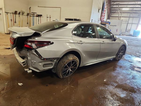 2022 TOYOTA CAMRY