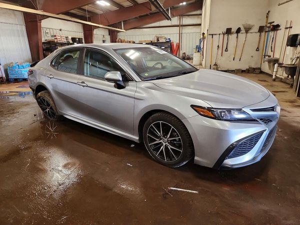 2022 TOYOTA CAMRY