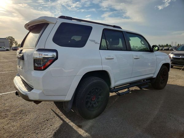 2022 TOYOTA 4RUNNER TRD Offroad Prem