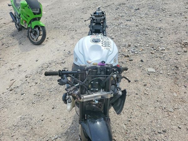 2015 SUZUKI GSXR600