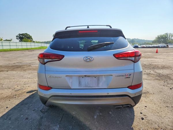 2016 HYUNDAI TUCSON