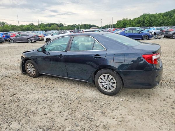 2013 TOYOTA CAMRY
