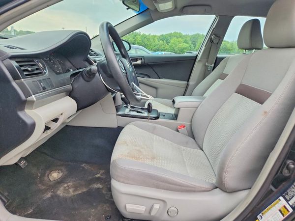 2013 TOYOTA CAMRY