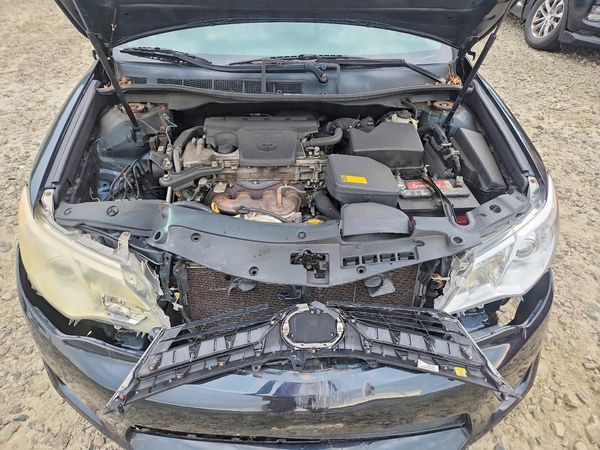 2013 TOYOTA CAMRY