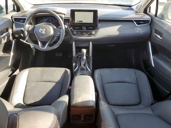 2024 TOYOTA COROLLA CROSS