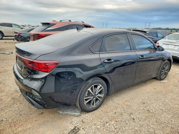 2022 KIA FORTE