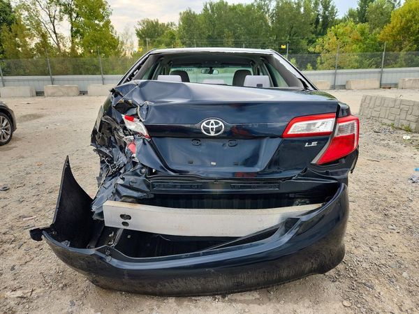 2012 TOYOTA CAMRY