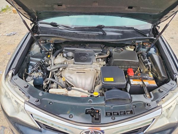 2012 TOYOTA CAMRY