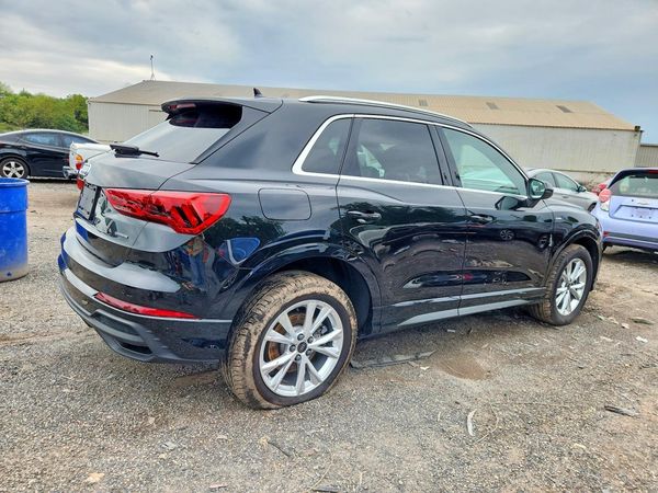 2025 AUDI Q3