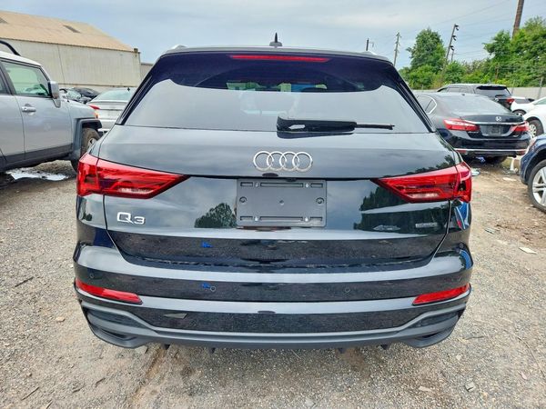 2025 AUDI Q3