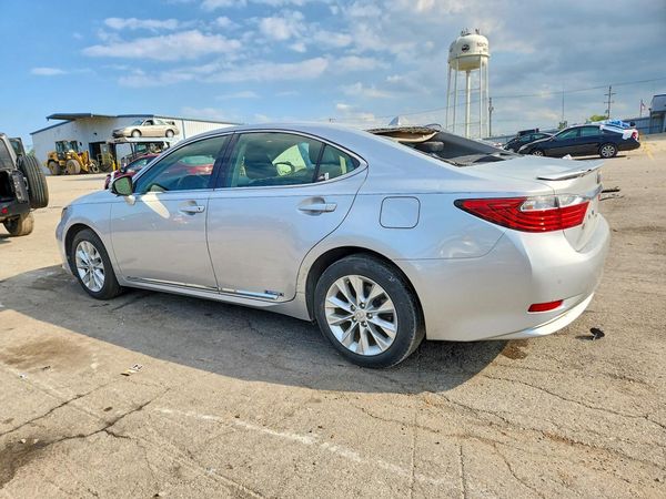 2014 LEXUS ES 300h