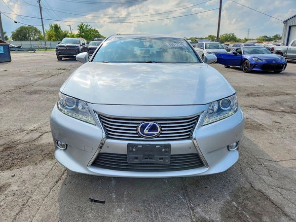 2014 LEXUS ES 300h