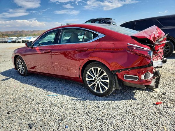 2019 LEXUS ES
