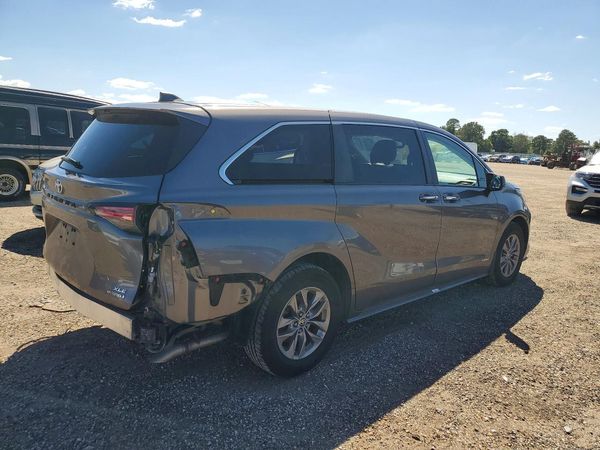 2021 TOYOTA SIENNA — PSRA