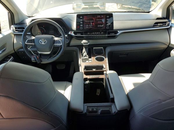 2021 TOYOTA SIENNA — CKPT