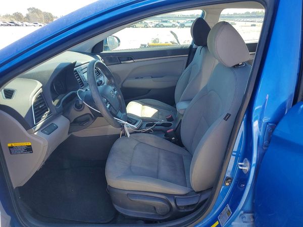 2017 HYUNDAI ELANTRA SE Base