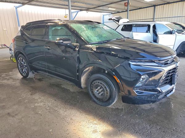 2025 CHEVROLET BLAZER RS — Passenger 3/4