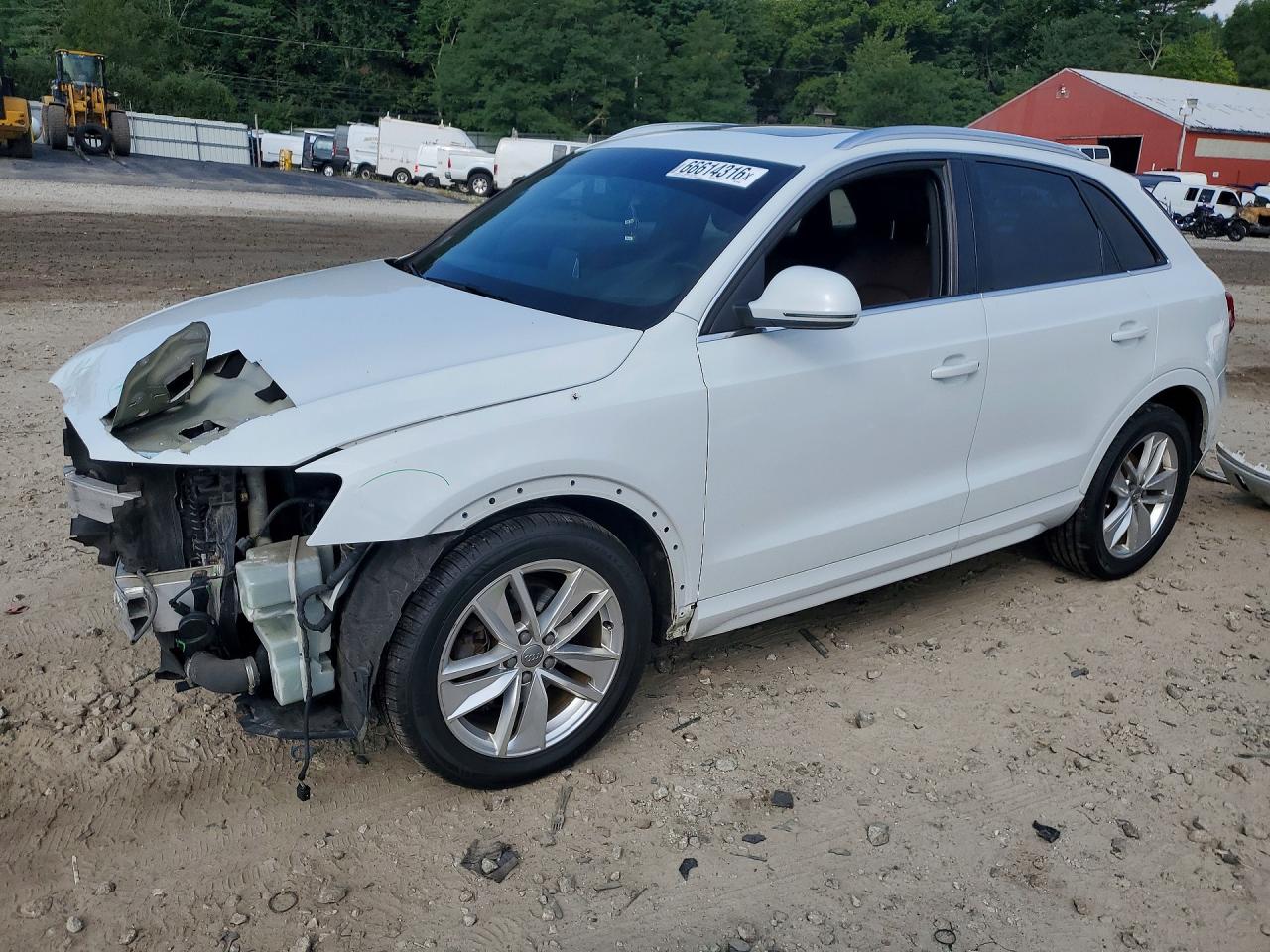 2016 AUDI Q3