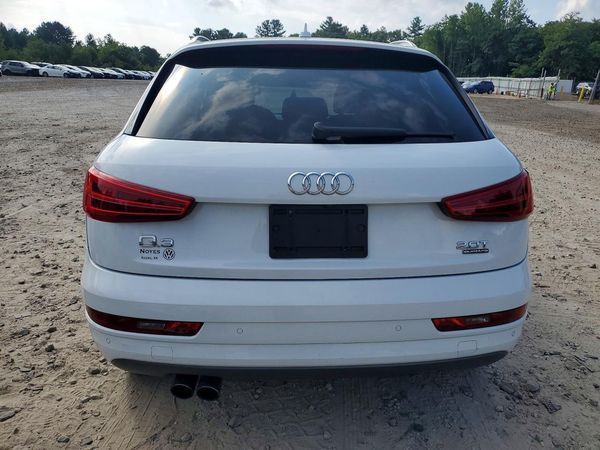 2016 AUDI Q3